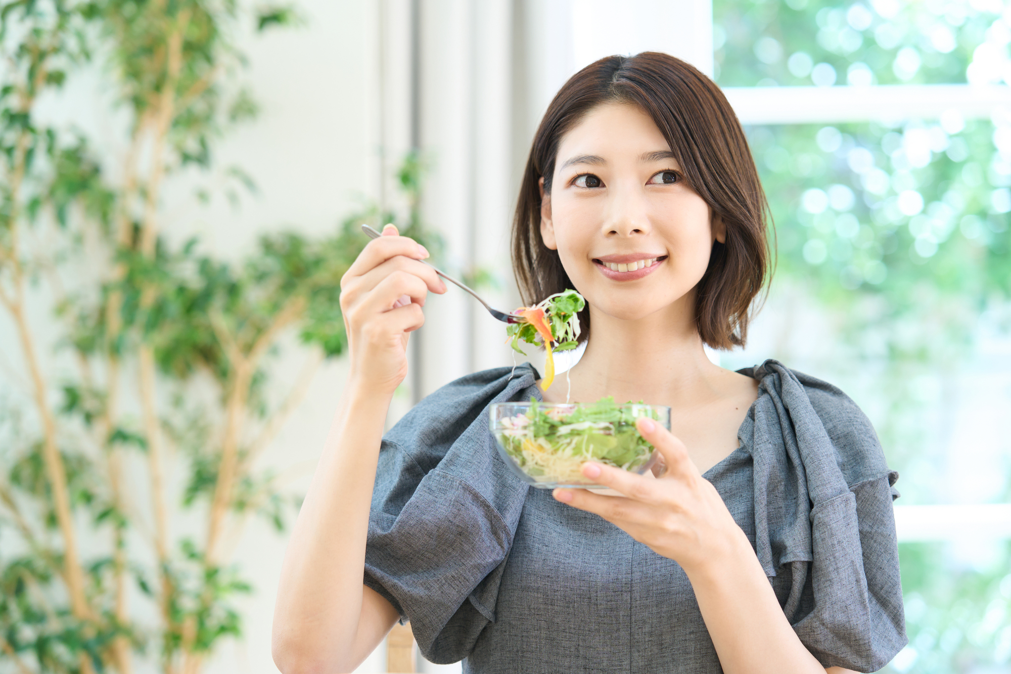 シワ改善によい食べ物10選！栄養素やNGな食べ物も解説 - ツバメの巣の 